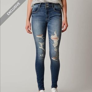 🇺🇸Women’s KanCan High Rise Skinny Stretch J…